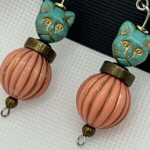Charming Circus-Pants Cat Earrings in Pink